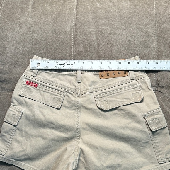 Mudd Women's Light Tan Cargo Shorts - Picture 5 of 10
